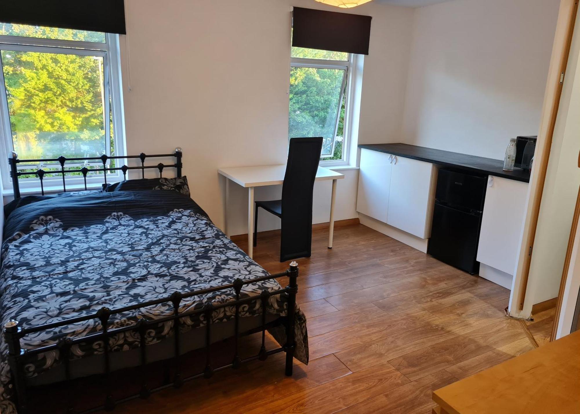 Luton, Lu3 Double Ensuite Room Luton  Esterno foto